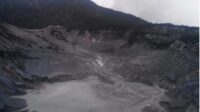 Gunung Tangkubanparahu