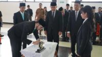 Pelantikan pejabat