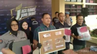 Uang palsu
